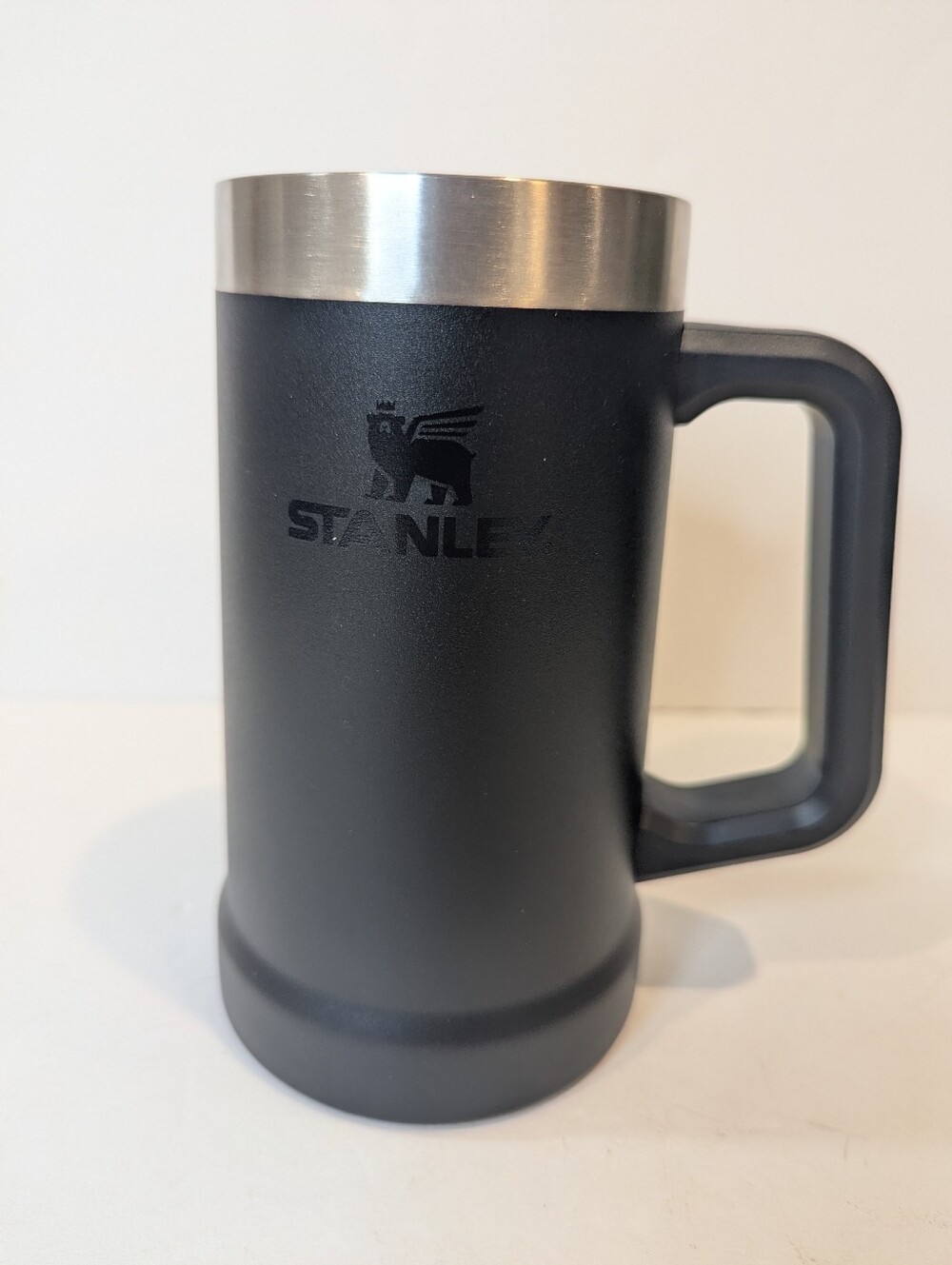 Stanley Adventure Big Grip Beer Stein 24oz Black On Matte Black